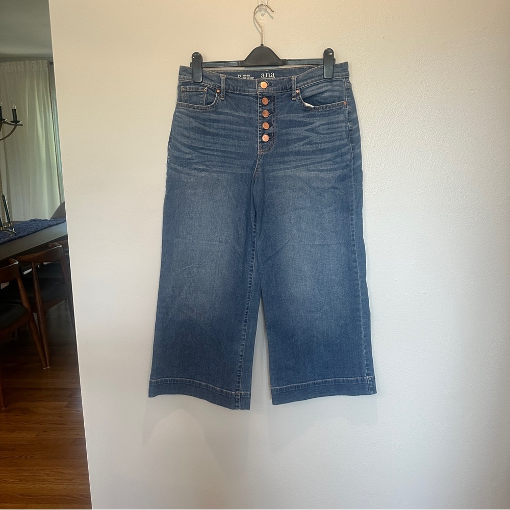 a.n.a Midwash High-Rise Wide-Leg Cropped Jeans